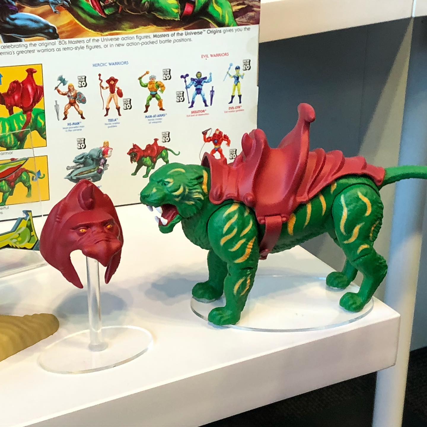 Action Figure Insider added a new... - Action Figure Insider
