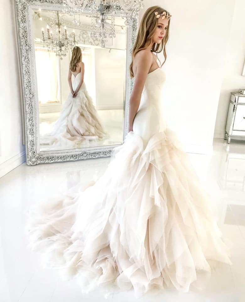 winnie couture bridesmaid dresses Refined beauty • #WinnieCouture FRAIS gown. Available at our flagship stores and stockists nationwide. Visit winniecouture.com to view collection and book an appointment. #WinnieBRIDE #iDoinWinnie #bridaldreamland simple unique wedding dresses