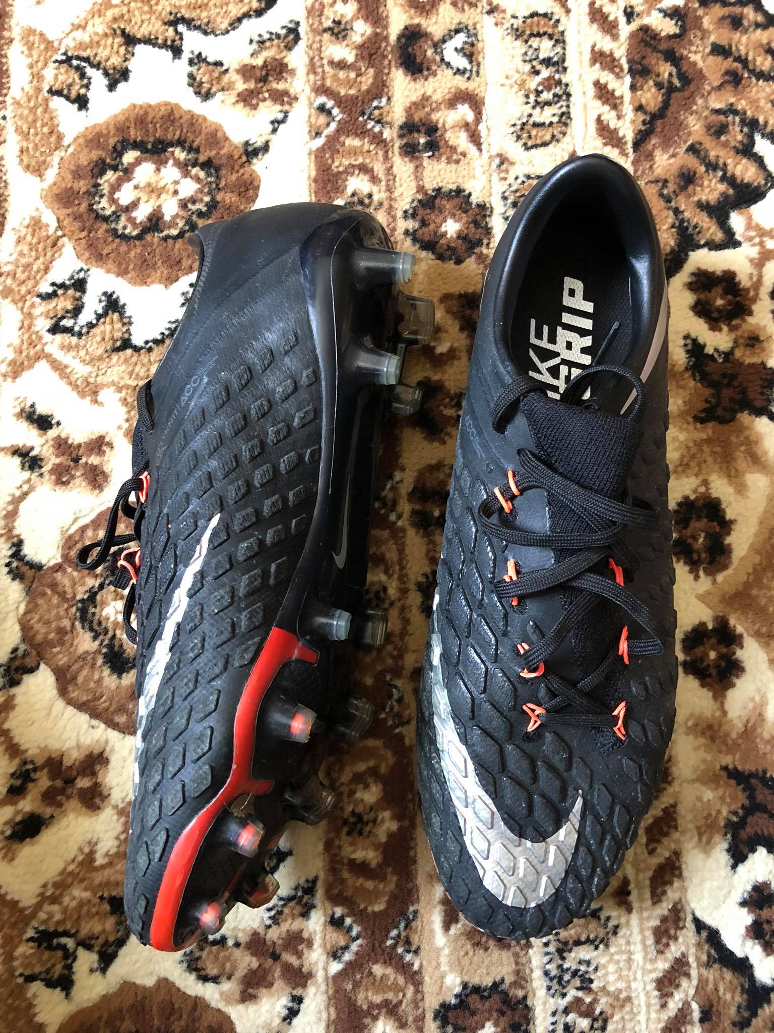 Nike football shoes for sale