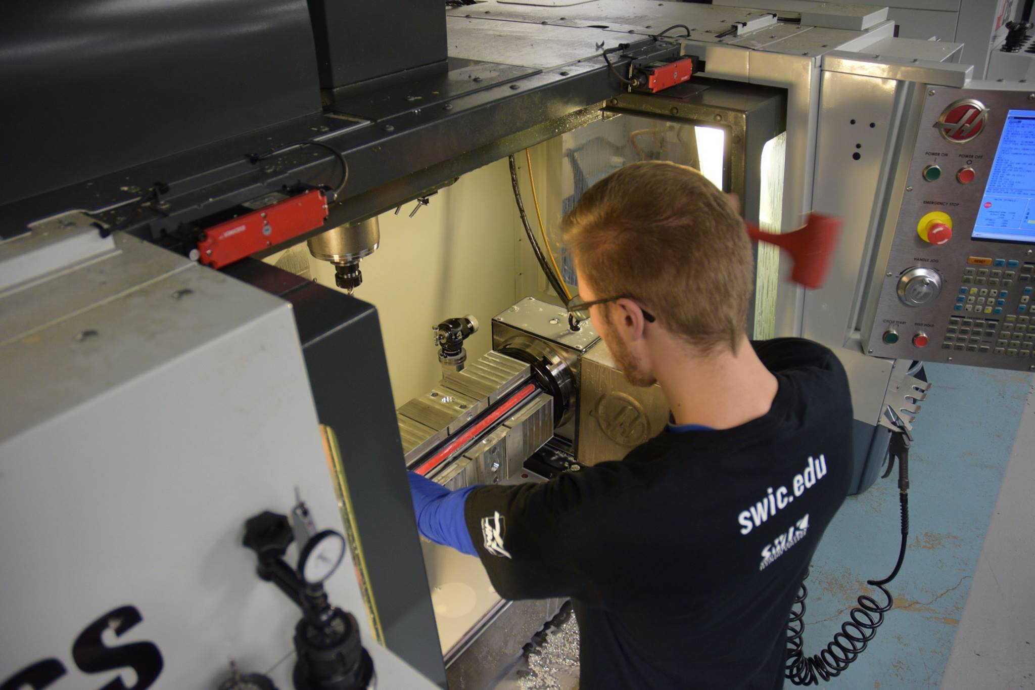 Precision Machining... - Southwestern Illinois College | Facebook