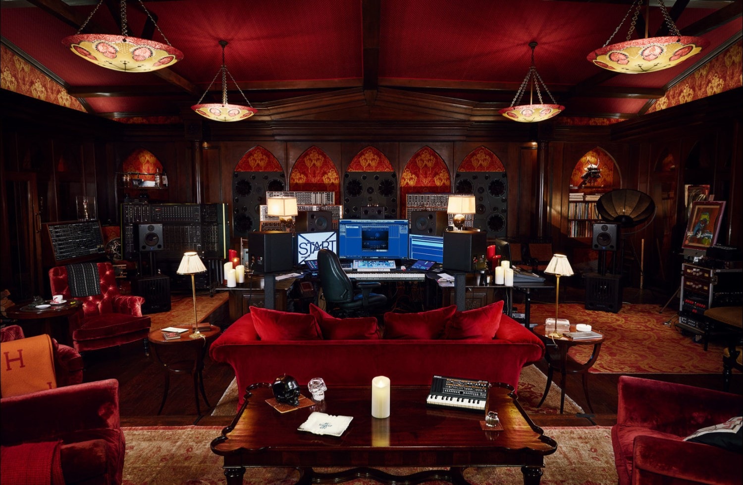 Aurizn Malaysia Hans Zimmer S Studio Name His Most Facebook