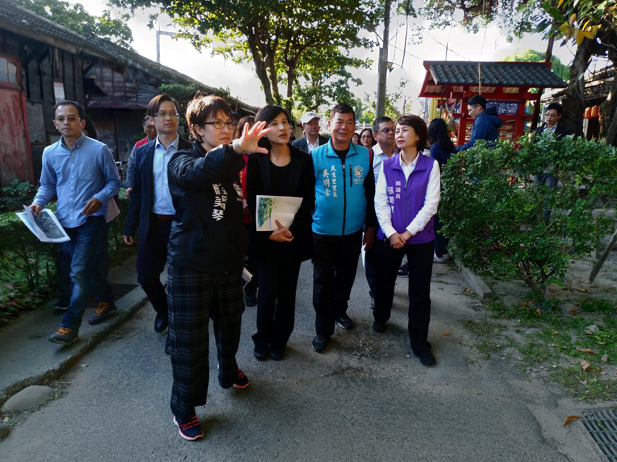昨天邀文化部長鄭麗君到訪文創園區和將軍府，文創園區面臨0206震後修繕等經營負... - 蕭美琴 Bi-khim Hsiao