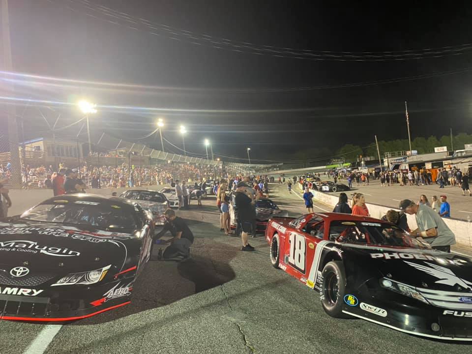 Racing America - ROWDY TWIN 100’s: 🚨 Pre Race Ceremonies...