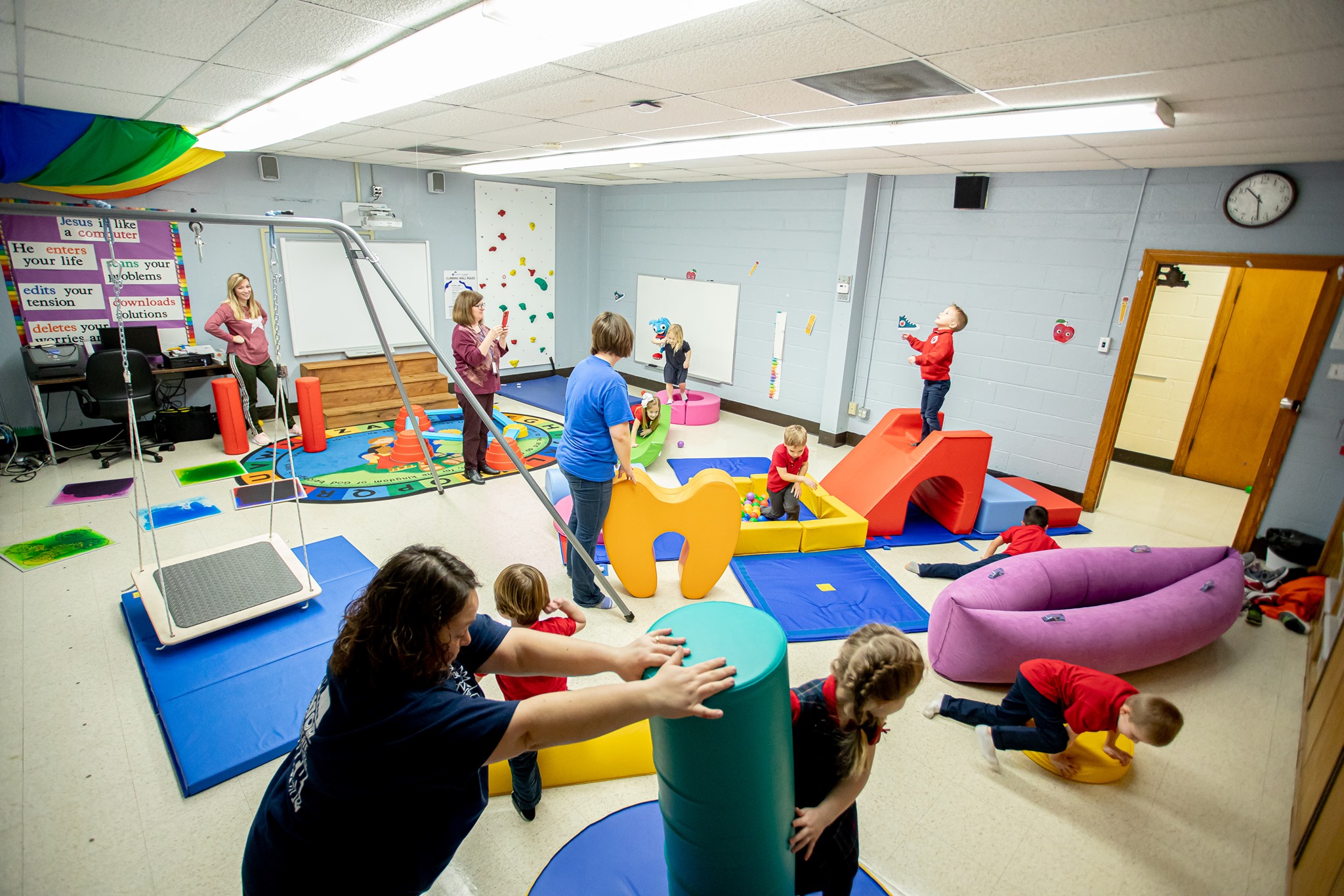 Exploring different sensory experiences... - Fun and Function