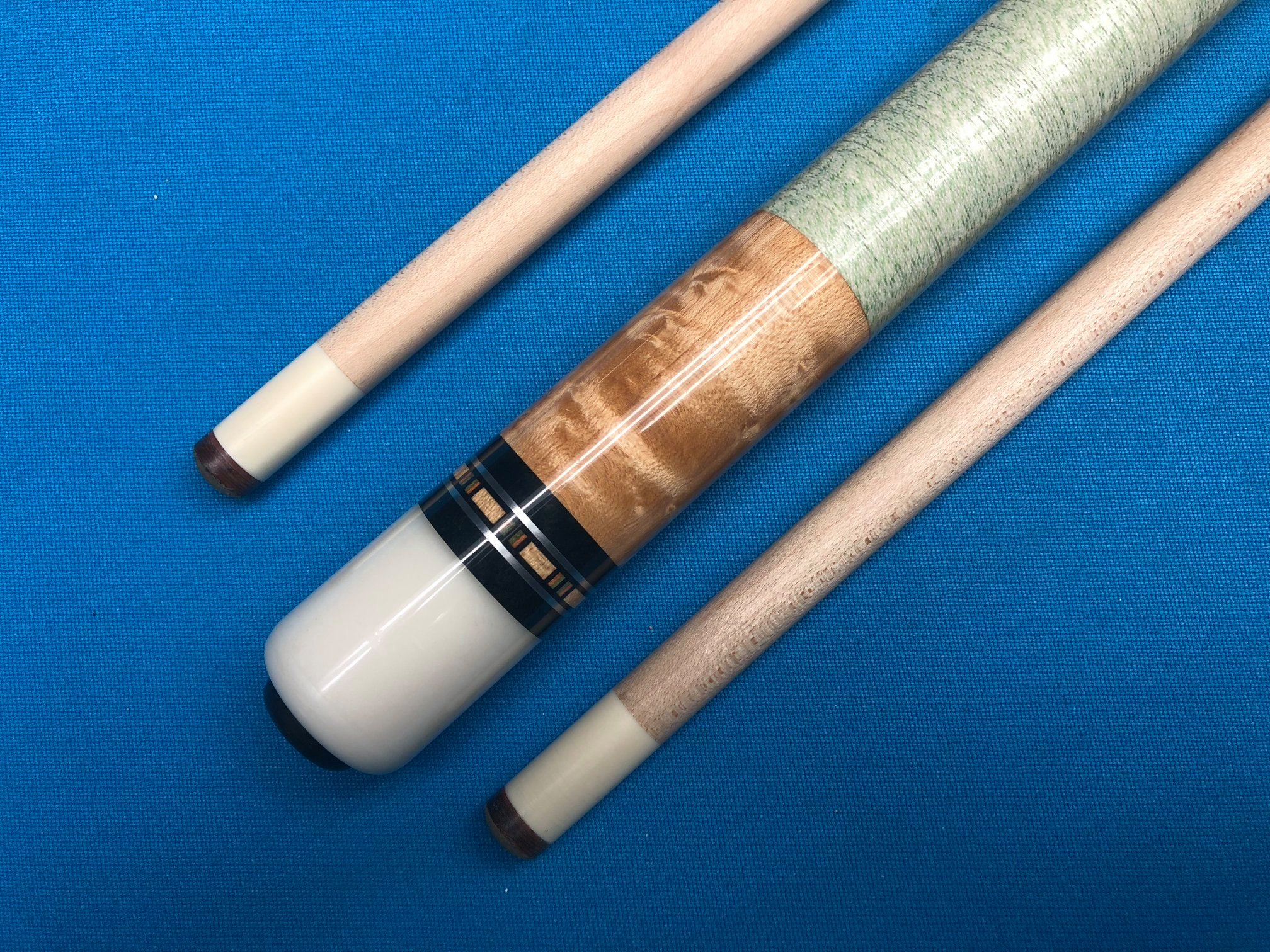 TAD'S (タッド) CUSTOM CUE | ビリヤードの専門店【ニューアート