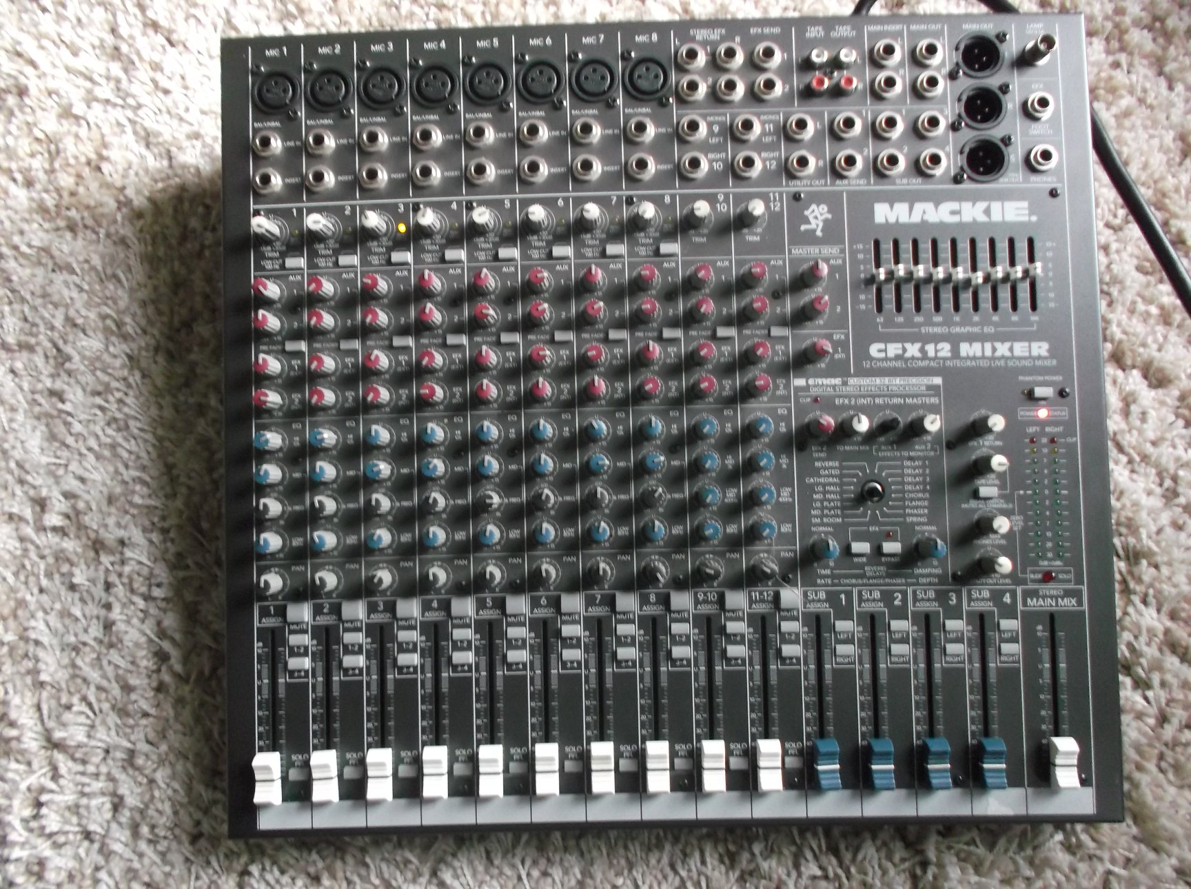 Soundcraft MFX 8/2 Mixer Console for Sale