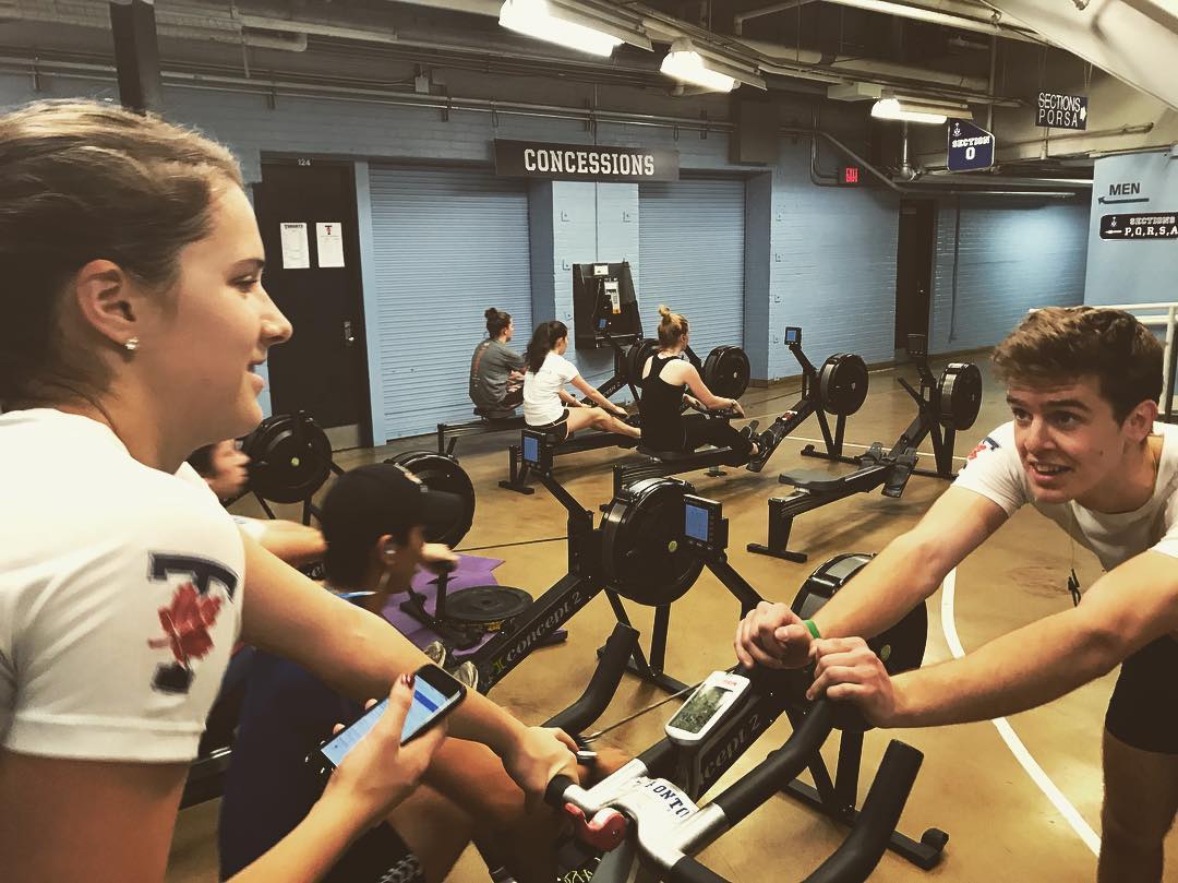University of Toronto Rowing Team - Matching tees 🙌🏾💙 ️🖤 | Facebook