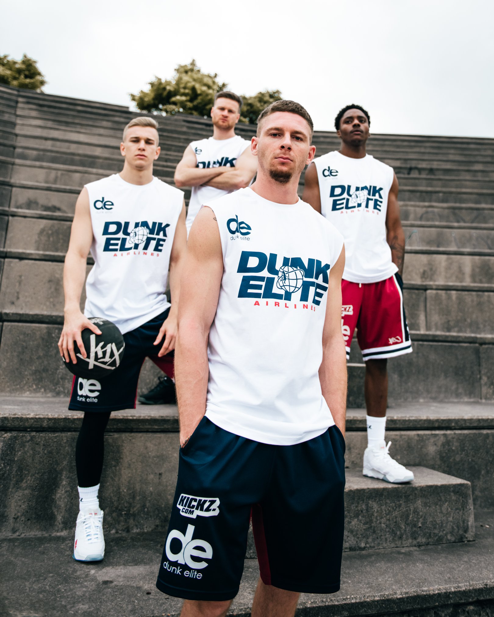 Dunk Elite Airlines x Miller Dunks, Joel Henry, Rafał 'Lipek