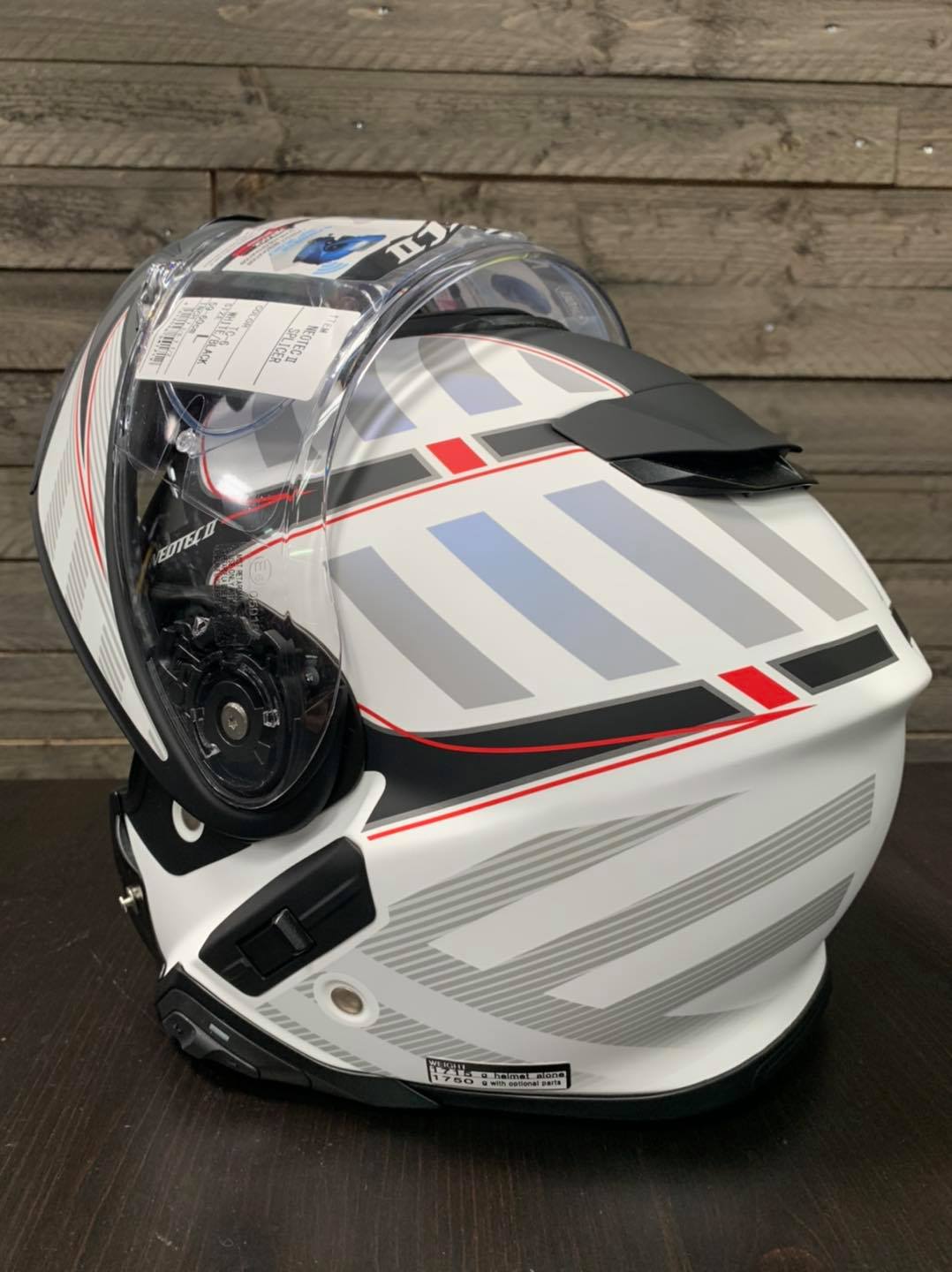 This Shoei Neotec 2 in Splicer TC-6 has to be one of the most 