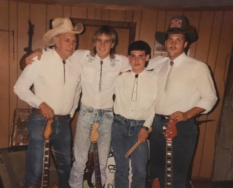 The 5 Rivers Band 30 Year... - The Imperial Dinner Theatre