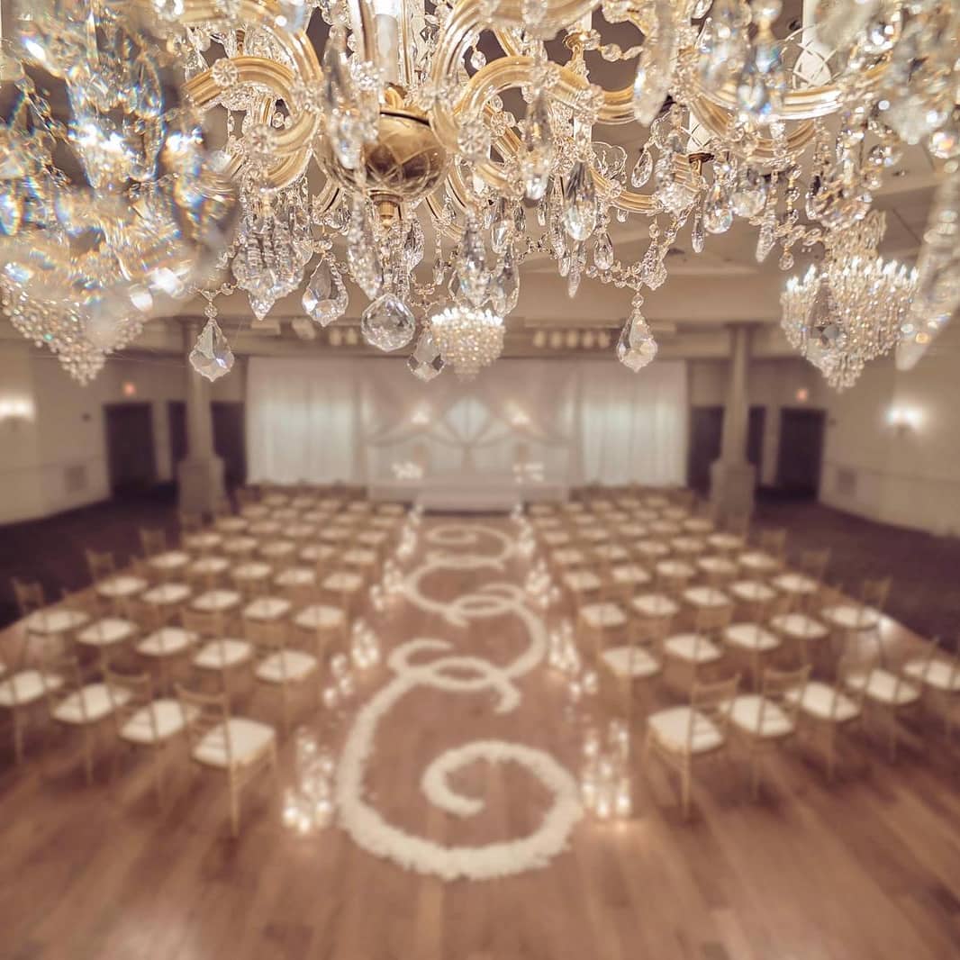 beautiful setting for an elegant... - Spring Hall Event Venue