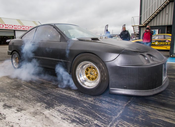 BLOX RACING - Put that all that power to the ground - and...
