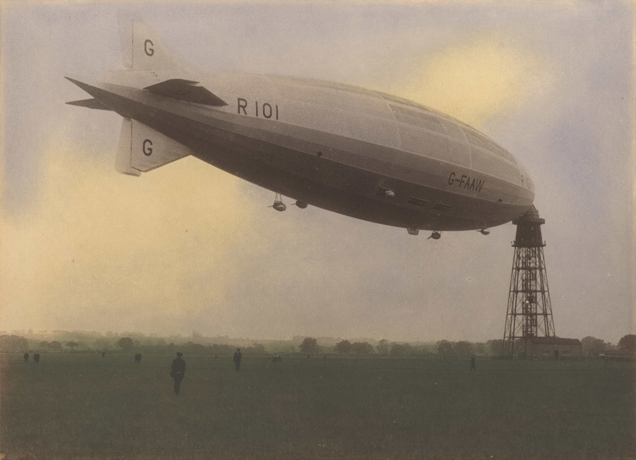 Royal Aeronautical Society - NEW podcast - 'The R.101 Airship Disaster ...