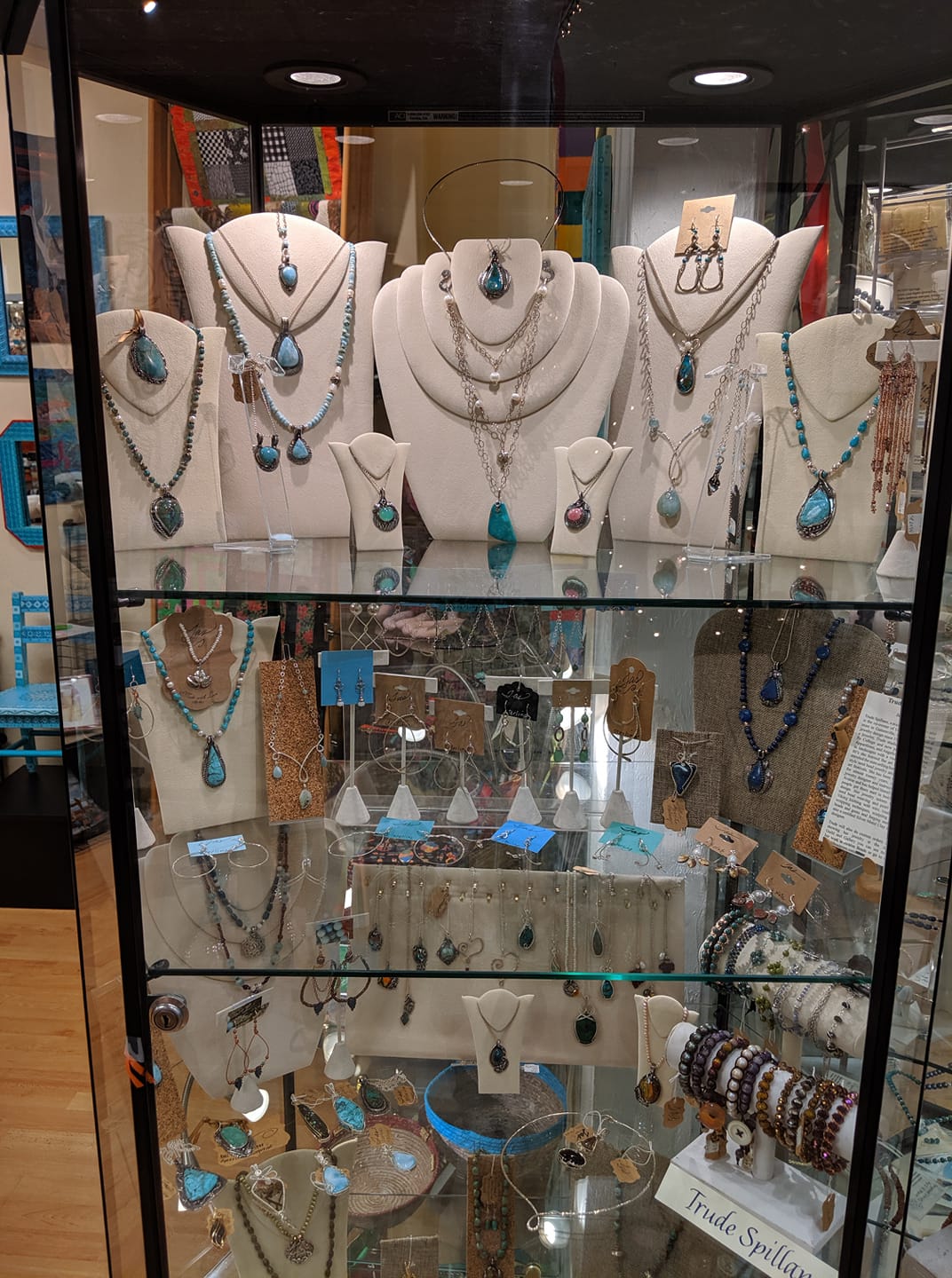 Taxco Sterling - The home of handcrafted wearable art and