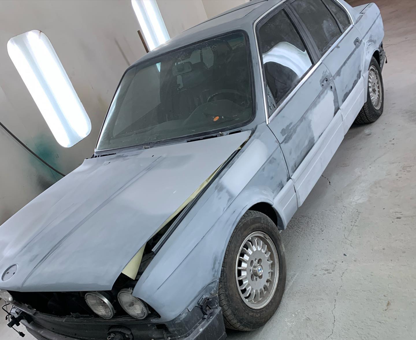 Howe Kustom Auto Body added a new... - Howe Kustom Auto Body