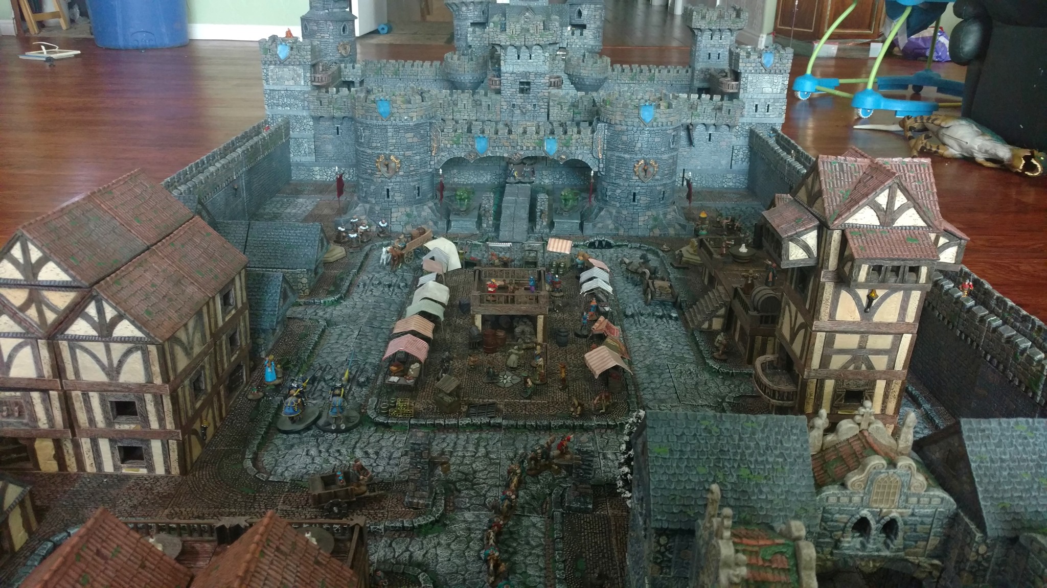 Our new castle sets are in stock so head on over to our website 