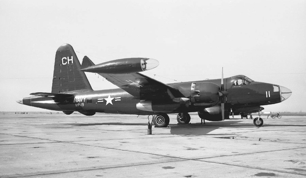 OTD in 1954, a P2V-5 Neptune from VP-19 is attacked by two Soviet