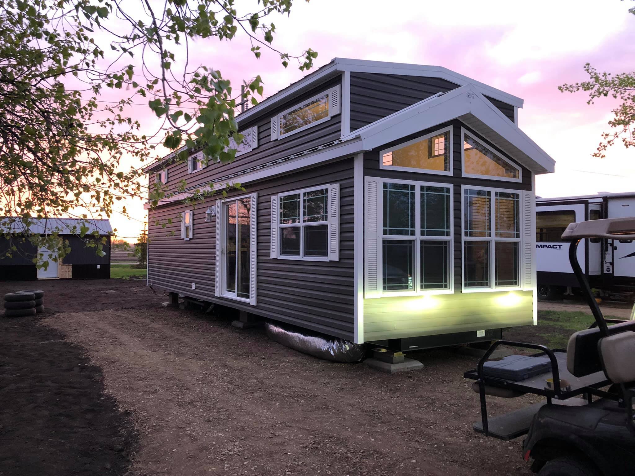 Country Side Rv - Another Park Model Set and ready for the...