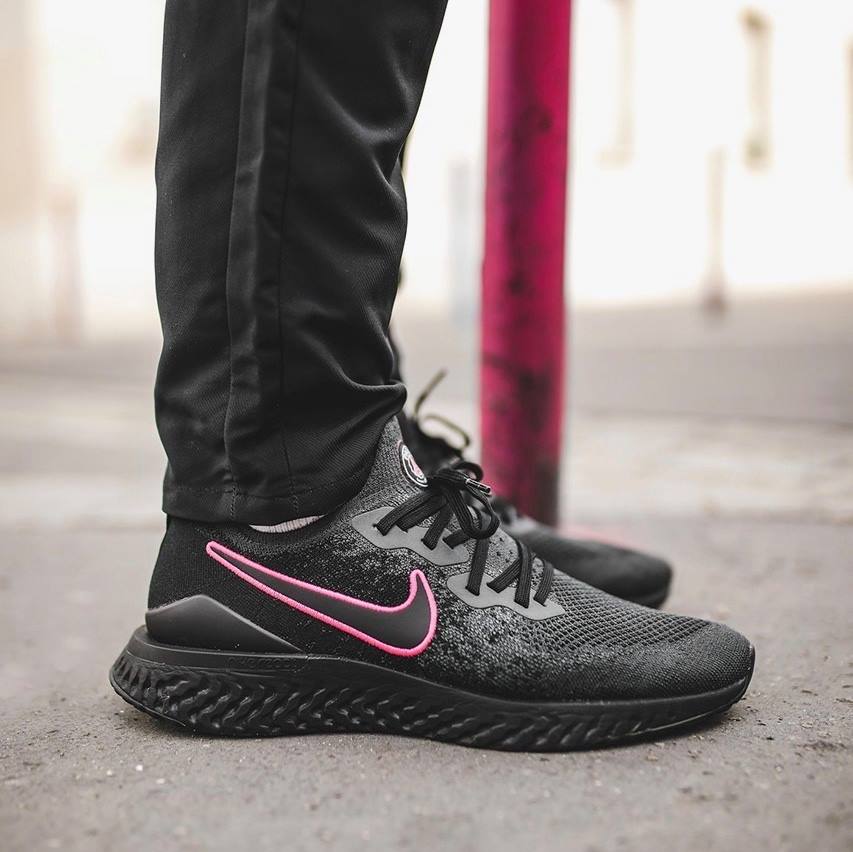 NIKE エピックリアクト　PSGモデル easymoneysniper reveals a first look at the upcoming @psg x Nike