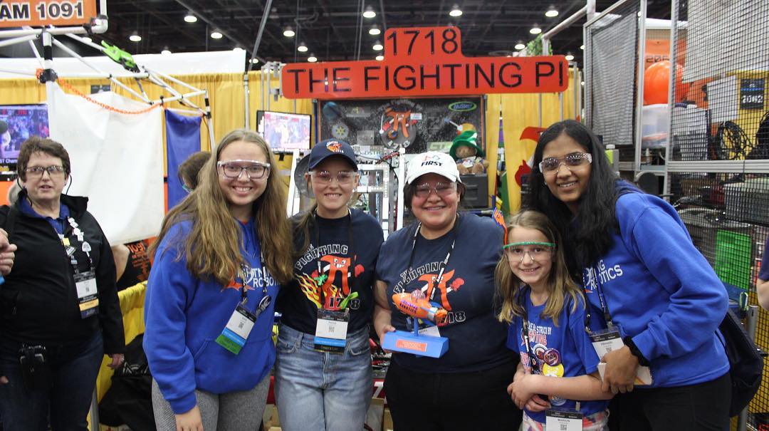 Congratulations to all of our Peer... - Lightning Robotics
