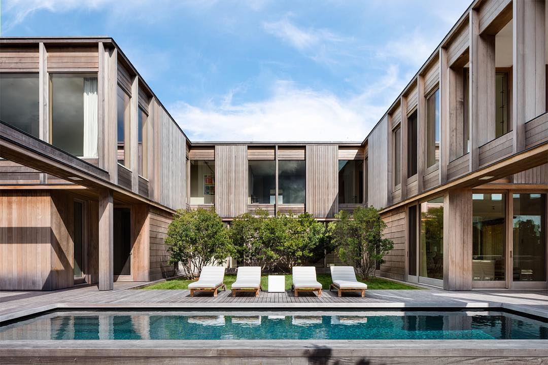 Merrell Soule Architects, PC - The courtyard⠀ .⠀ Beach-Front ...