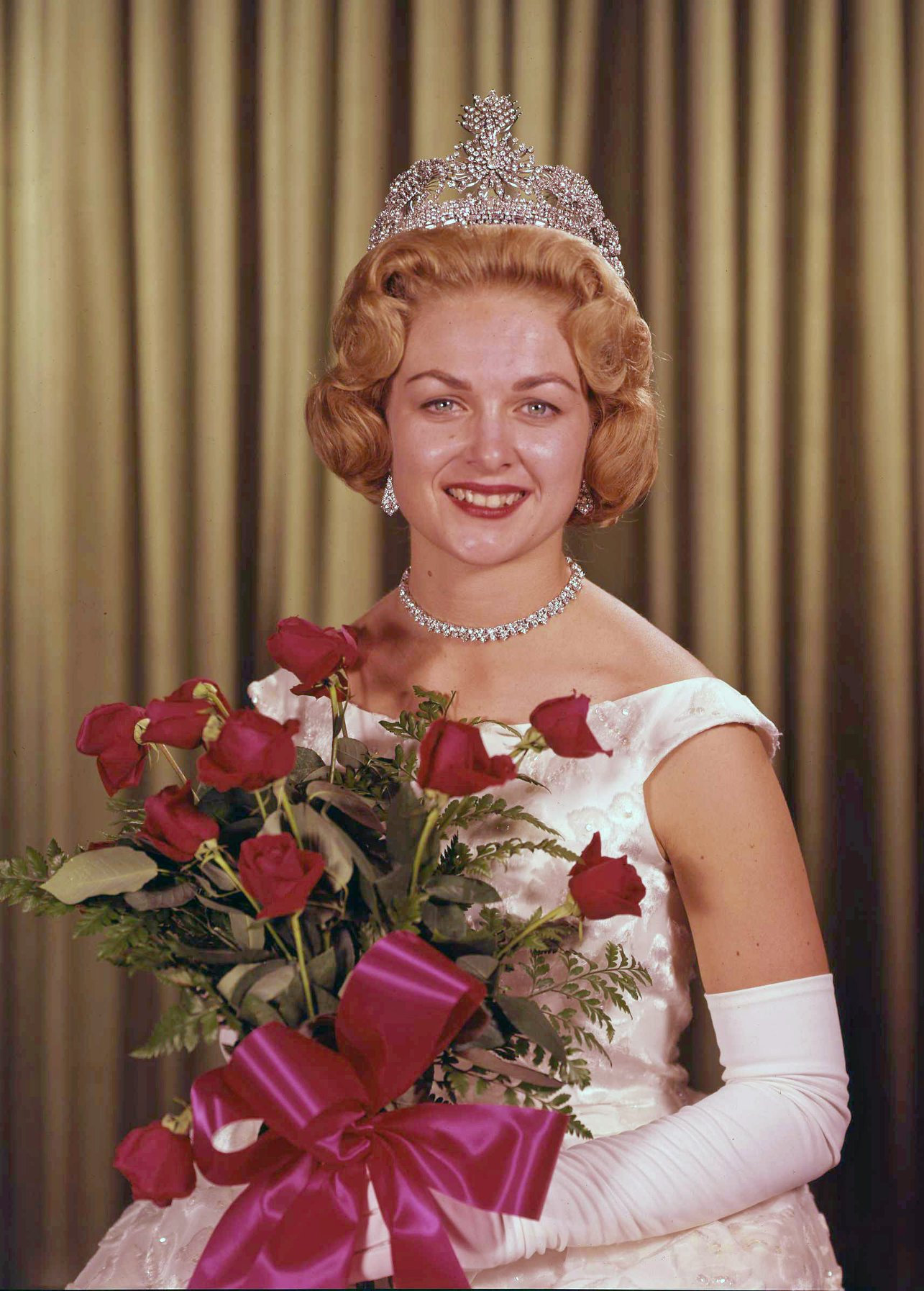 Rose Parade - We send our deepest condolences to the... | Facebook