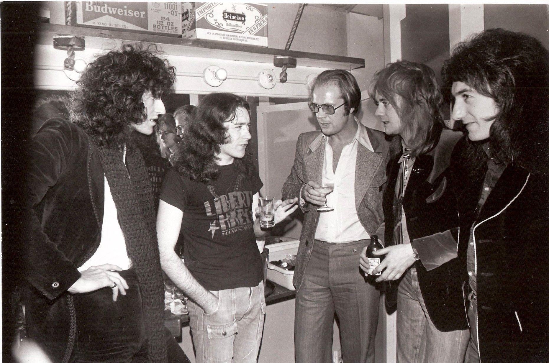 Rory visited backstage by Queen members Brian May, Roger Taylor 