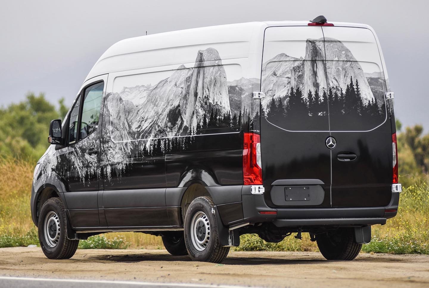 1daywraps.com - This #overland wrap #graphic on this... | Facebook