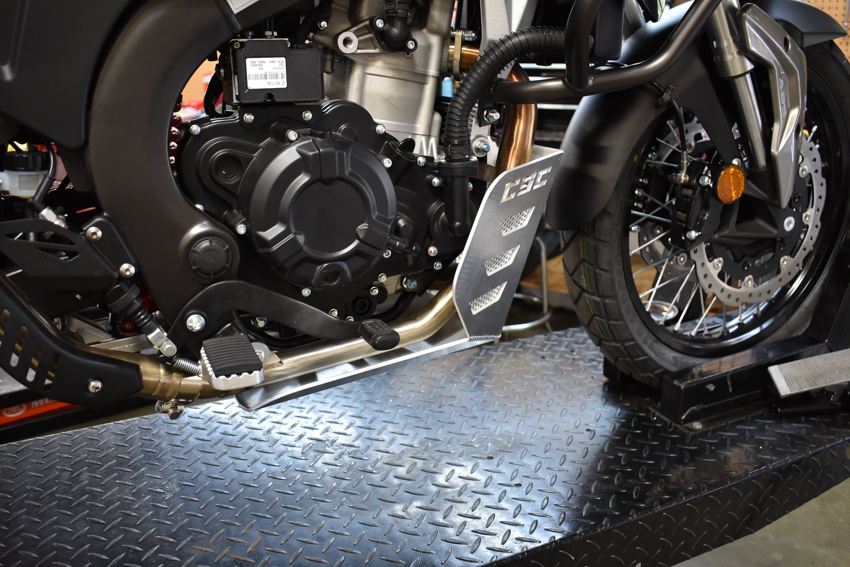 CSC Motorcycles - The new Skid Plate for the 2020 RX4 is...