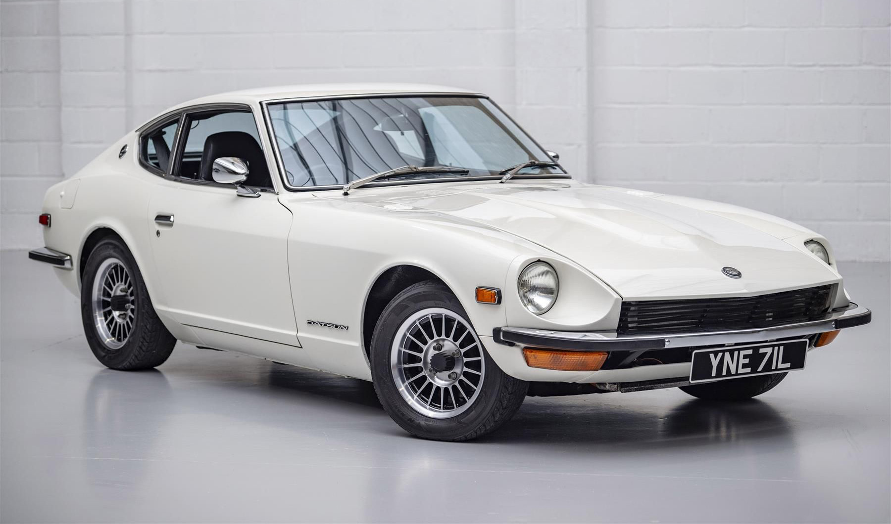 Win this Fully Restored Datsun 280Z fo just £4.99, Live draw set
