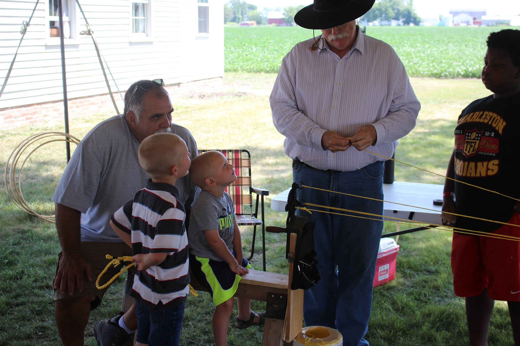 Arthur - Enjoying the art of rope making at the Illinois Amish Heritage ...