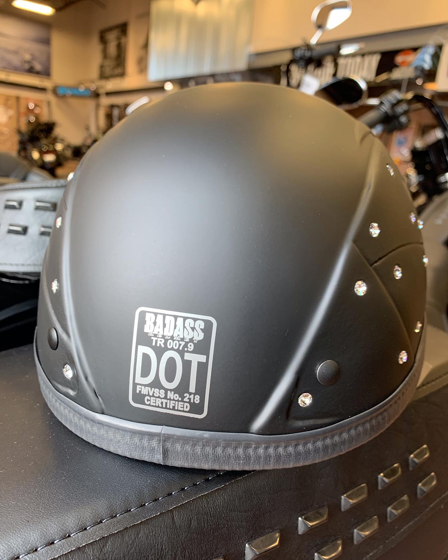 are badass motorcycle helmet dot Carbonair Carbon Fiber Ultra-Light Biker it wont lift up and pull on your neck Tired of helmets that sit