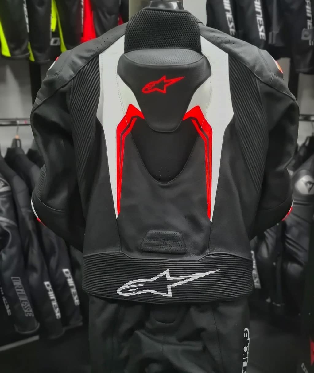 ALPINESTARS MOTEGI V3 2PC 2020. Available in our Store or you can