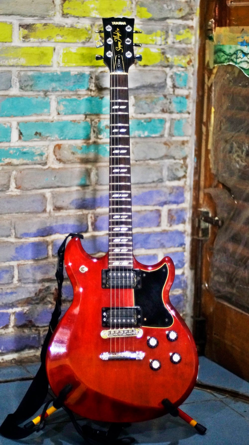 YAMAHA SF-700 エレキギター レッド ジャンク Electric Guitar YAMAHA