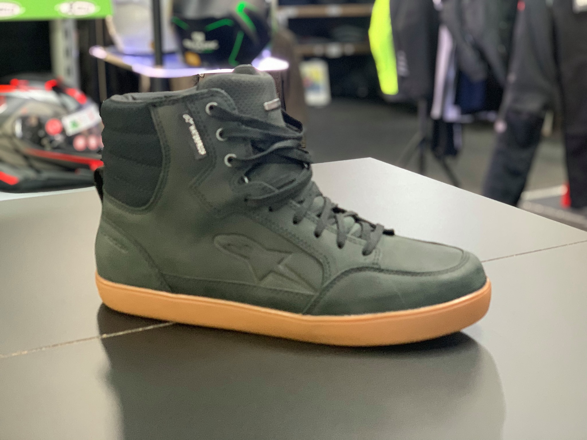 Alpinestars J-6 waterproof Black/Gum - only 1 pair to clear, size 