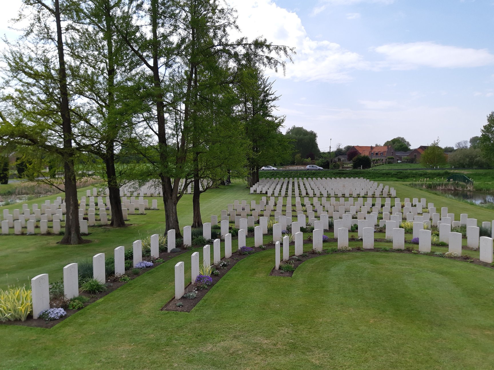 Commonwealth War... - Commonwealth War Graves Commission