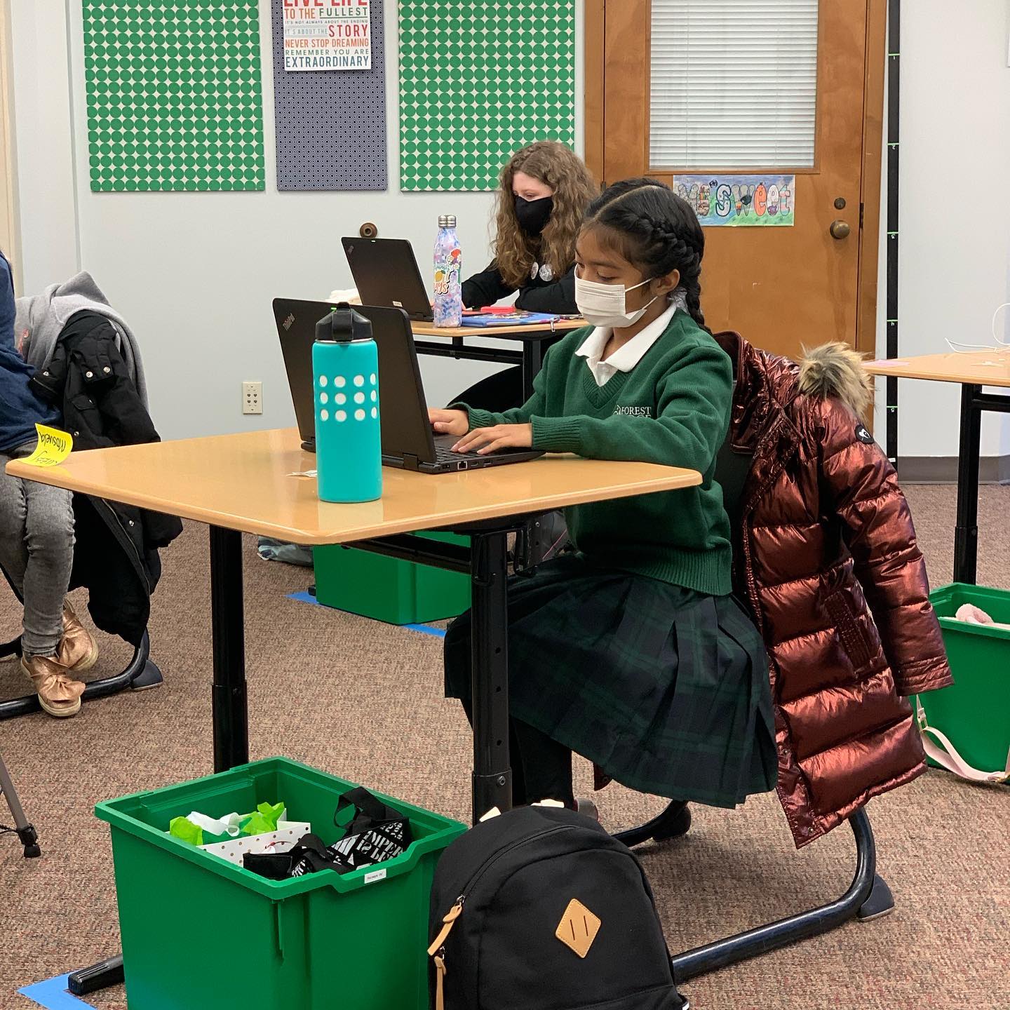 Forest Ridge... - Forest Ridge School of the Sacred Heart