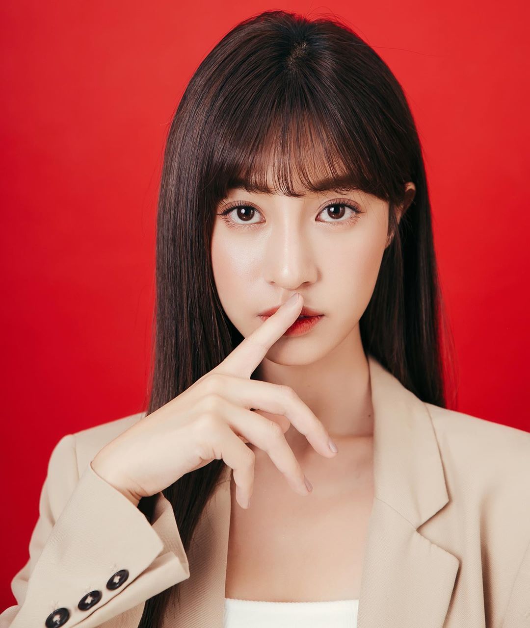 伊林 EeLin - || #Eelin_Cooperation || 挖~~~~~是 陳敬宣 Genie...