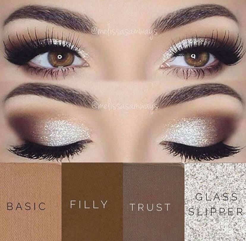 prom makeup for white and gold dress Here is some inspiration ✨🤗 glam makeup for gold dress