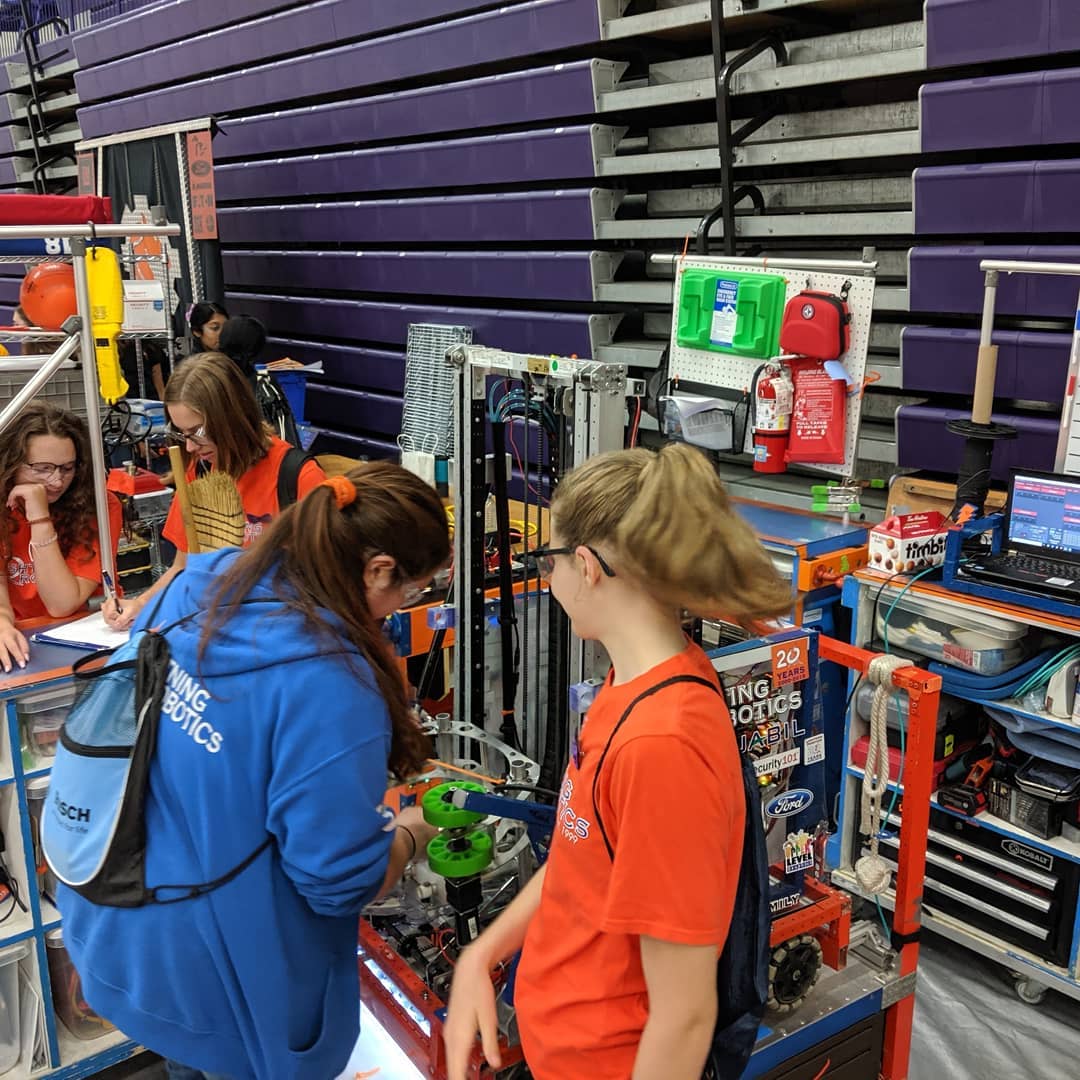 Lightning Robotics added a new photo... - Lightning Robotics