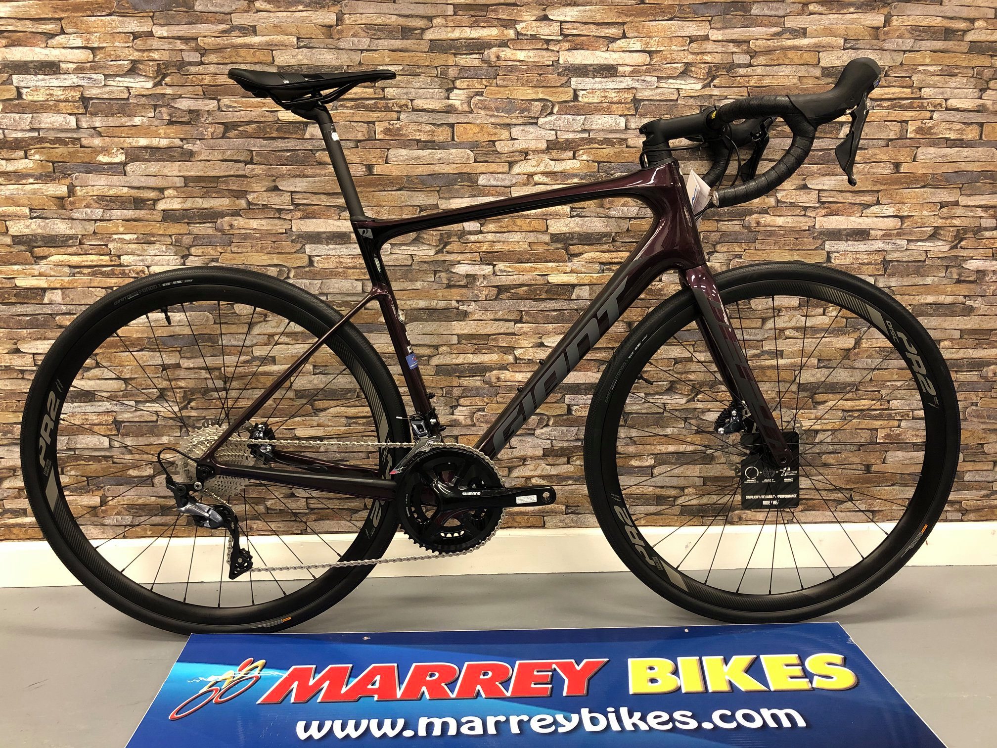 Marrey Bikes - New arrival the #GIANT DEFY ADVANCED 1 Road... | Facebook