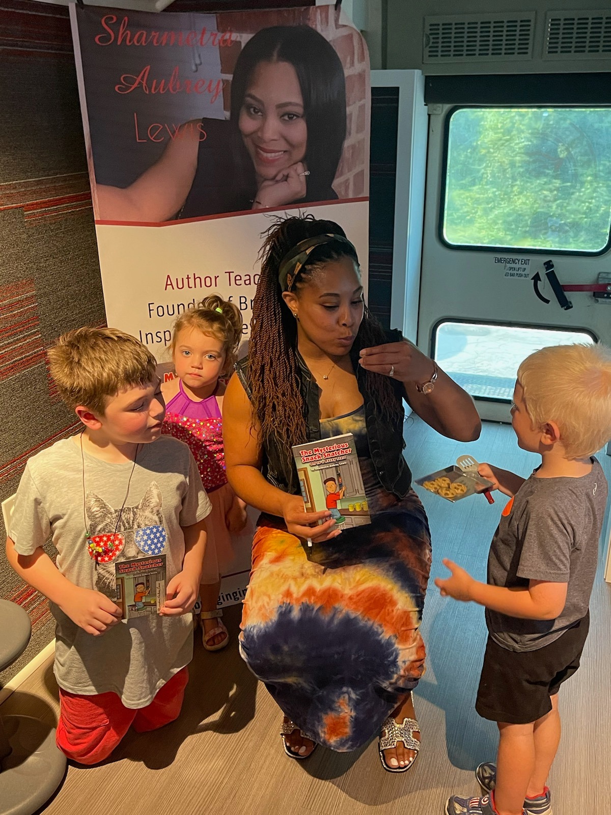 Sharmetra Aubrey Lewis, author of... - Dorrance Publishing | Facebook