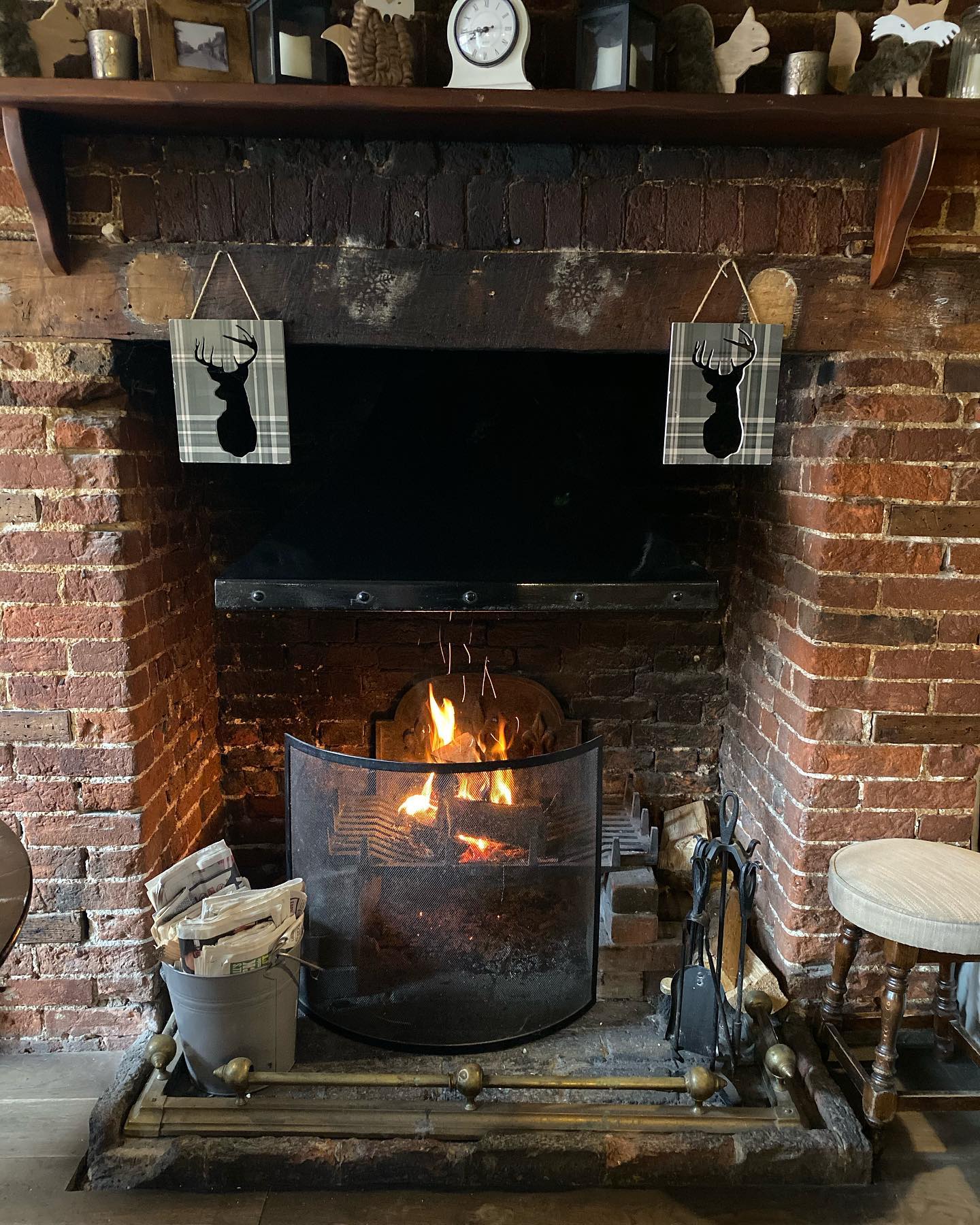 The Bell Inn, Rickinghall - Love ourselves an October open fire 🔥 . . # ...