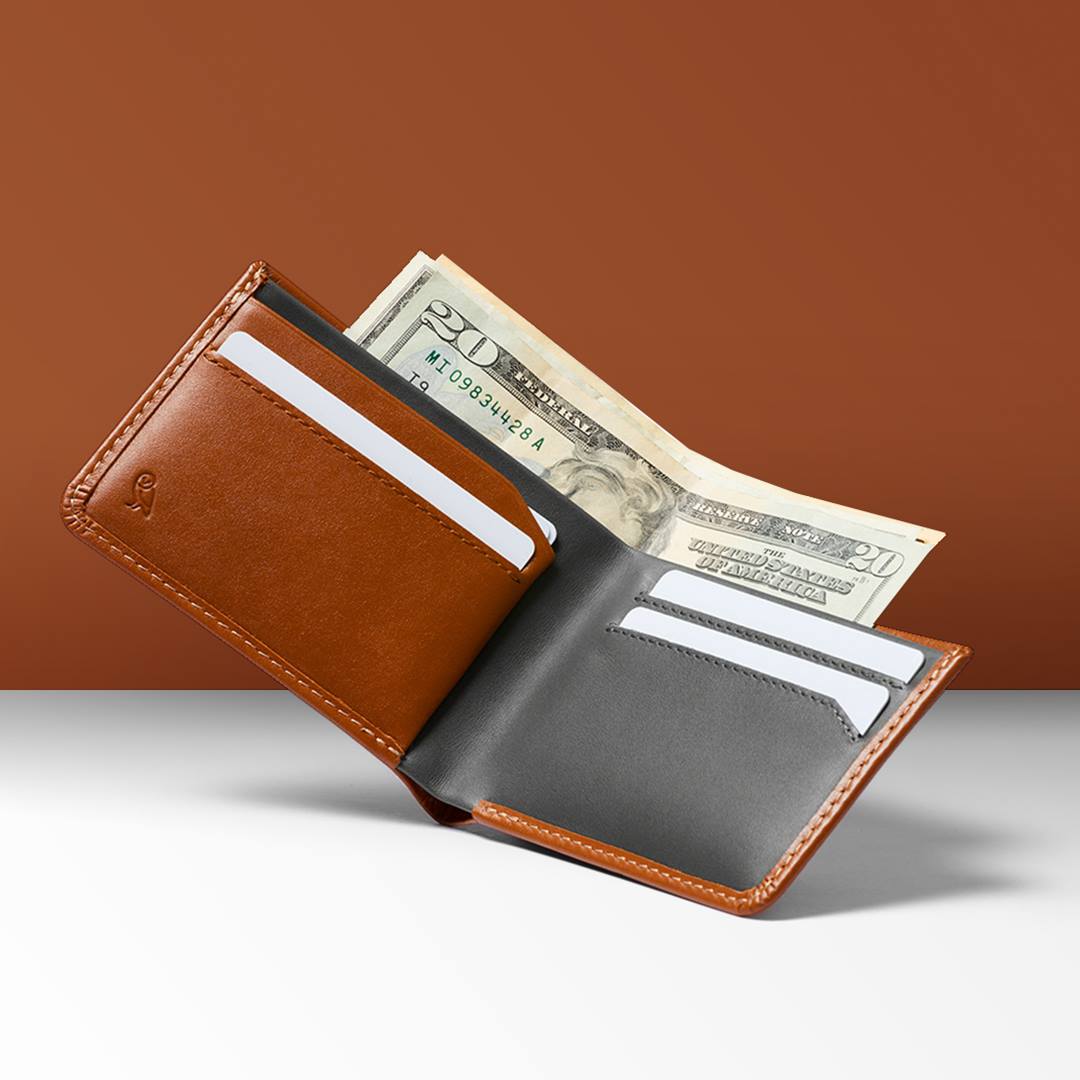 bellroy the low wallet Hide and Seek LO Leather Bifold Navy It effortlessly accommodates up to 12 cards Bellroy Folio Wallet | Compact