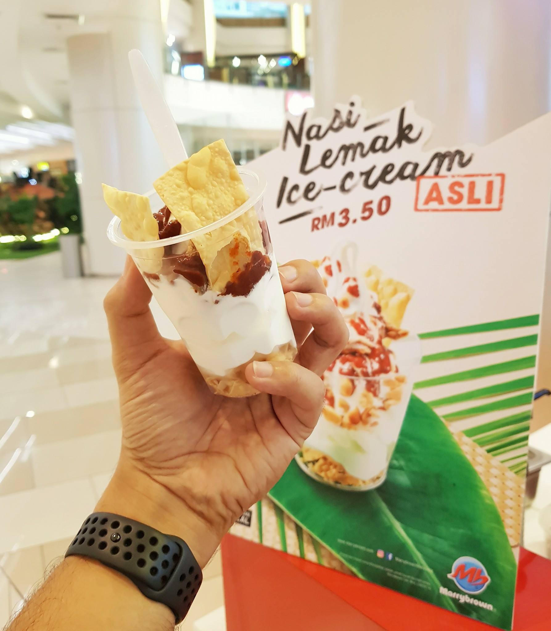 Aiskrim Nasi Lemak Pak Nasser Meriahkan Sambutan Kemerdekaan Negara Tambah Syok Kunyah Kacang Tanah Dan Ikan Bilis Selera Mstar