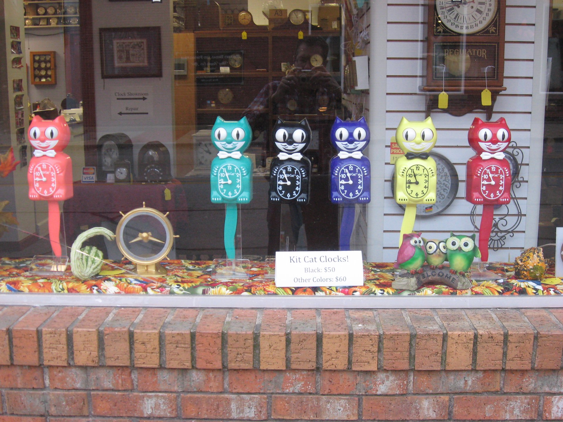 Kit Cat clocks and vintage electric... - Bill's Clockworks | Facebook