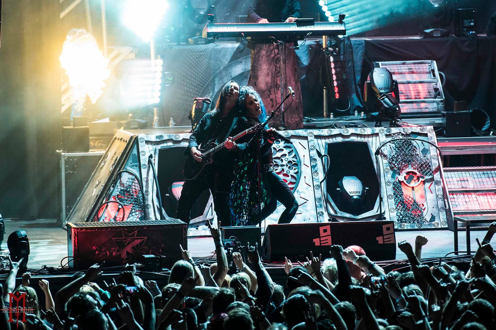 KAMELOT - Cool shot of Thomas and guest singer Alissa... | Facebook