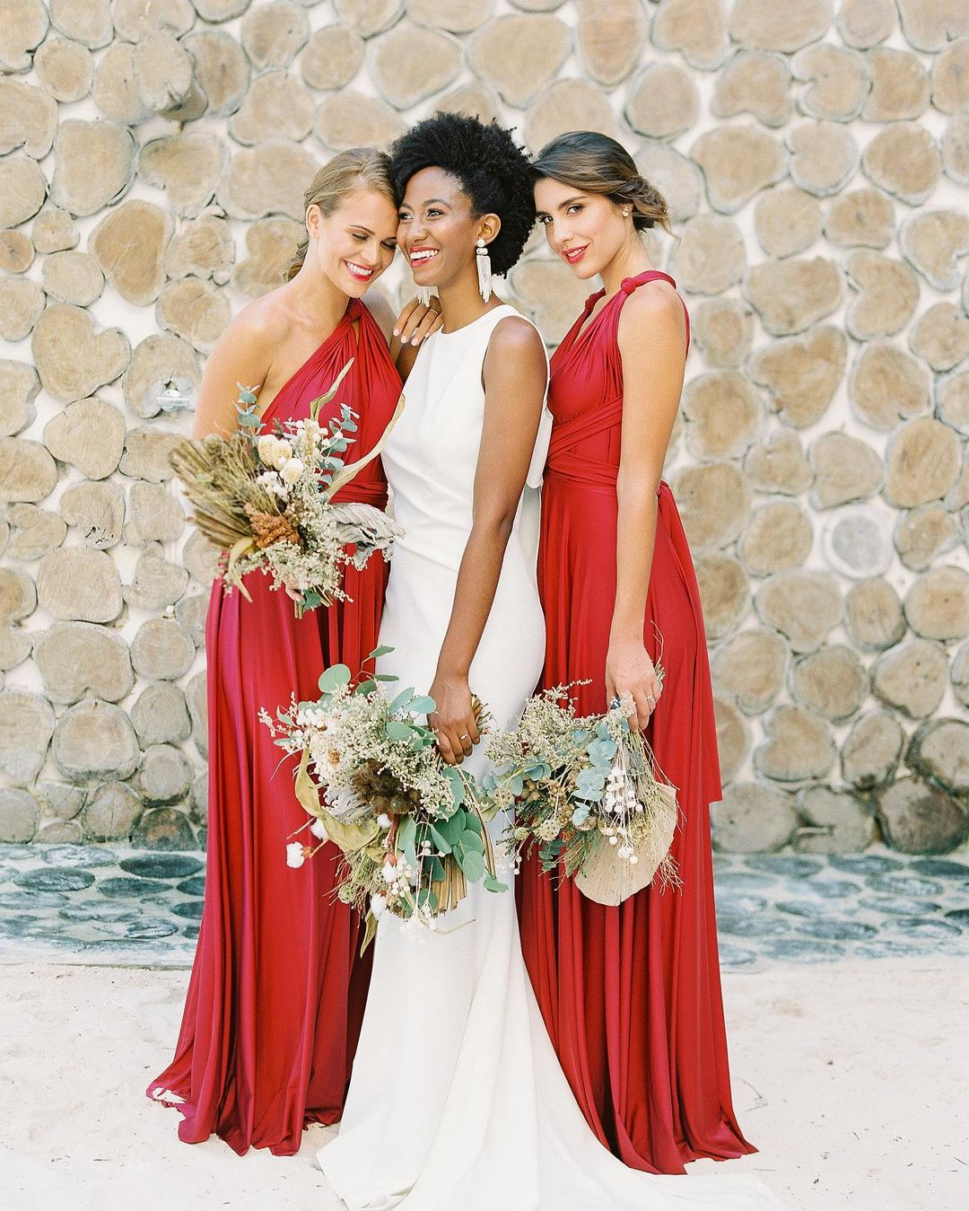 romantic style bridesmaid dresses From hues, convertible bodices and unique necklines, the bridal party with a flair for fashion will surely adore these Kleinfeld Bridal Party dresses. 😍 Tell us, which squad's is cut skirt BDAYPROMOELIGIBLE Blue and White Midi Color:Peak Green