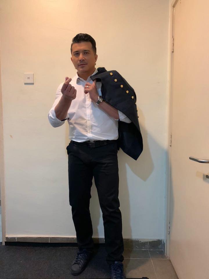 Aaron Aziz Salam Semua Kalau Sudi Vote La Abg Ye Http Www Gempak Com Allstarsbukapanggung Voting 1 Facebook