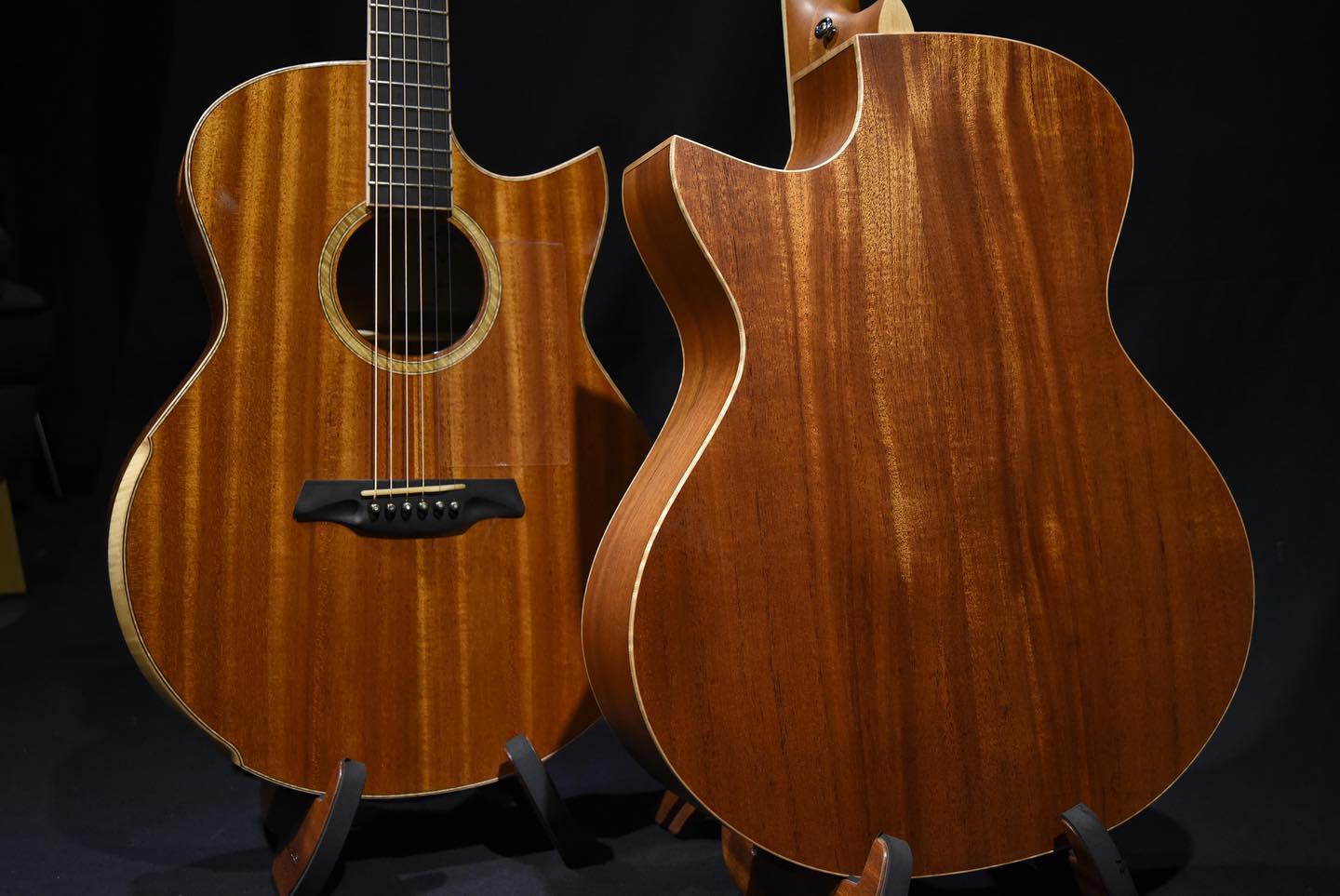 Maestro Guitars - The Singa & The Raffles from the... | Facebook